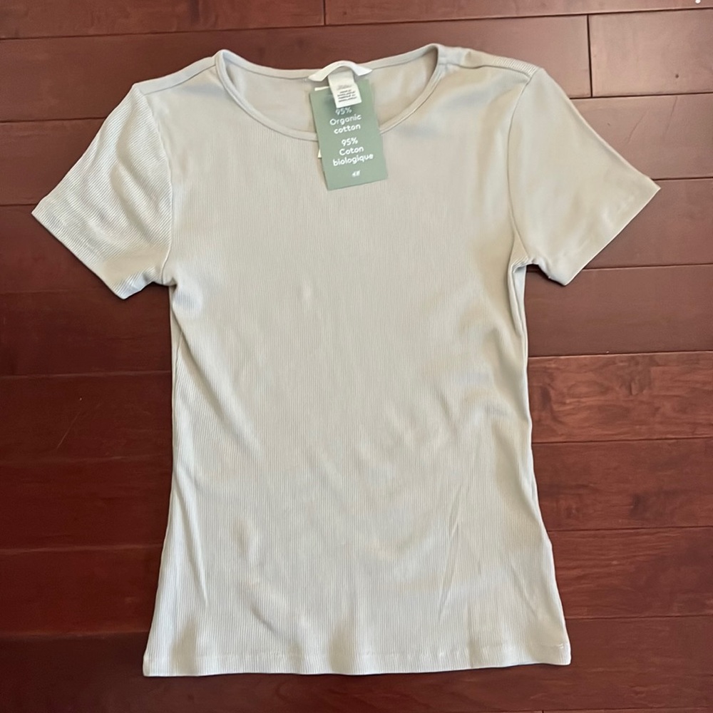 H&M Cream Fitted T-shirt size xs